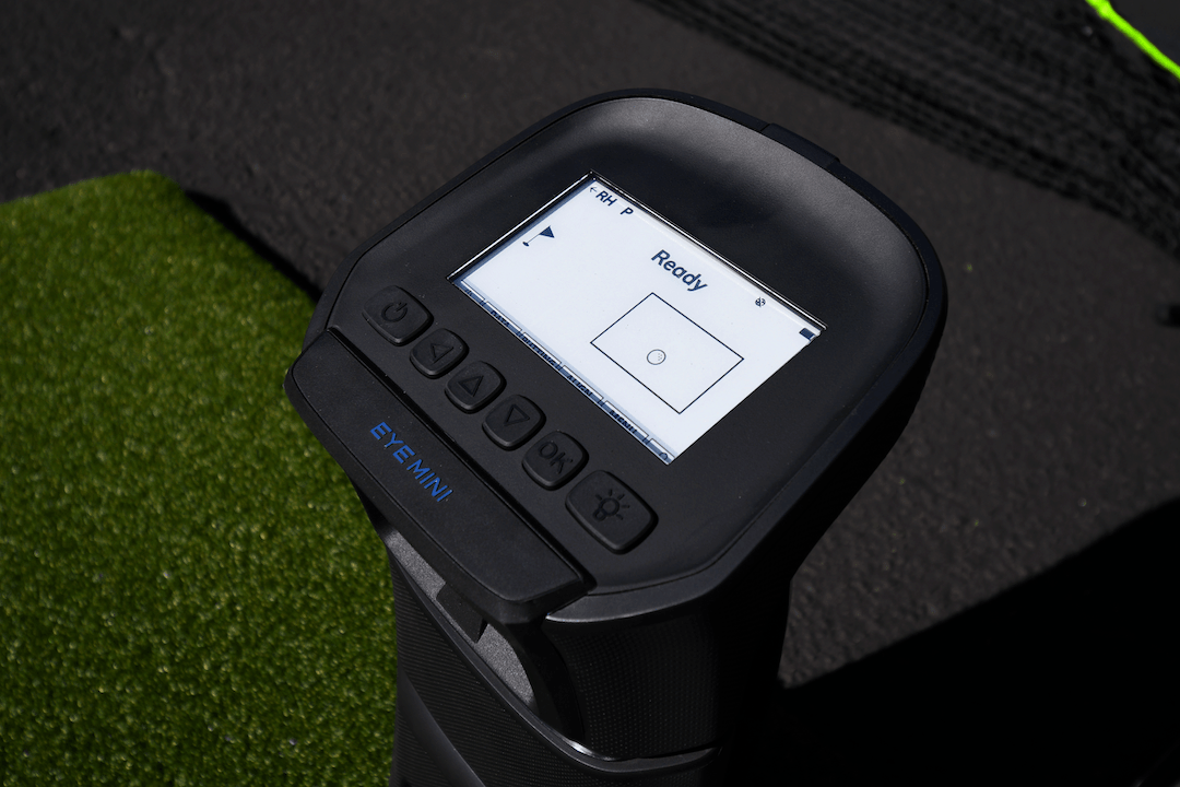Uneekor EYE MINI Launch Monitor
