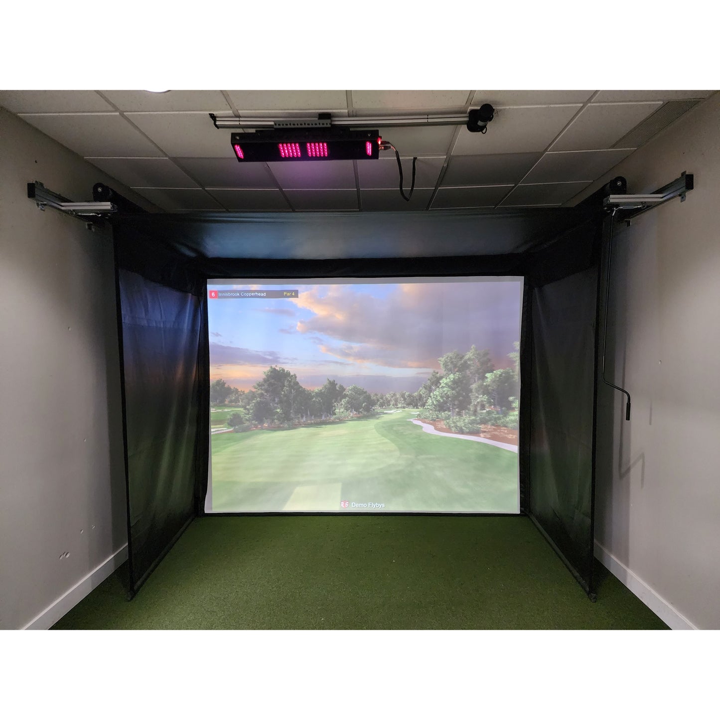SportScreen Vanish Retractable Golf Enclosure