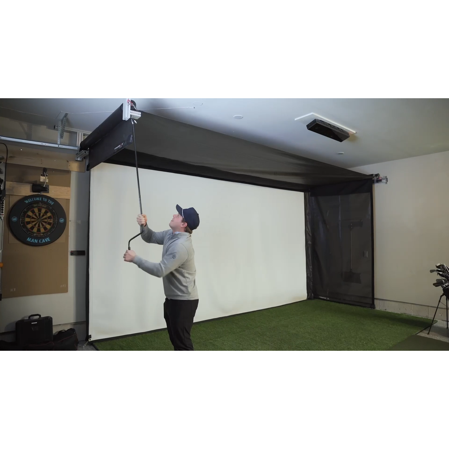 SportScreen Vanish Retractable Golf Enclosure