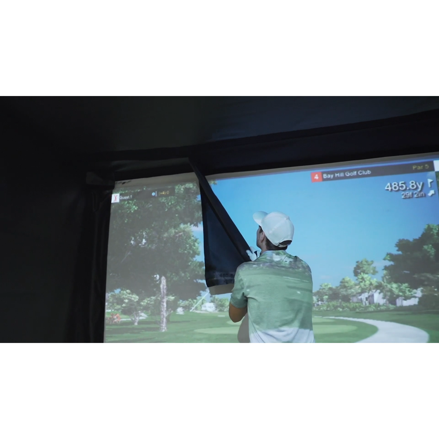 SportScreen Vanish Retractable Golf Enclosure